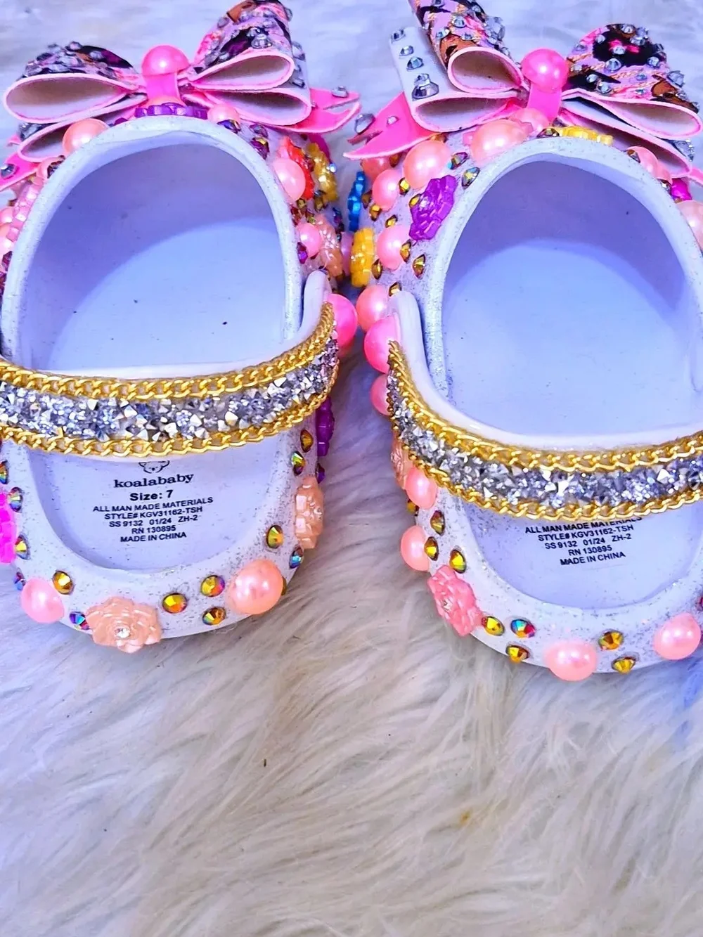 Kids Decorative Pink Pearl & Bow Sandals